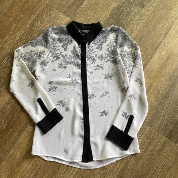 Guess Sheer Floral Size S Button-Down Blouse - Picture 4 of 9